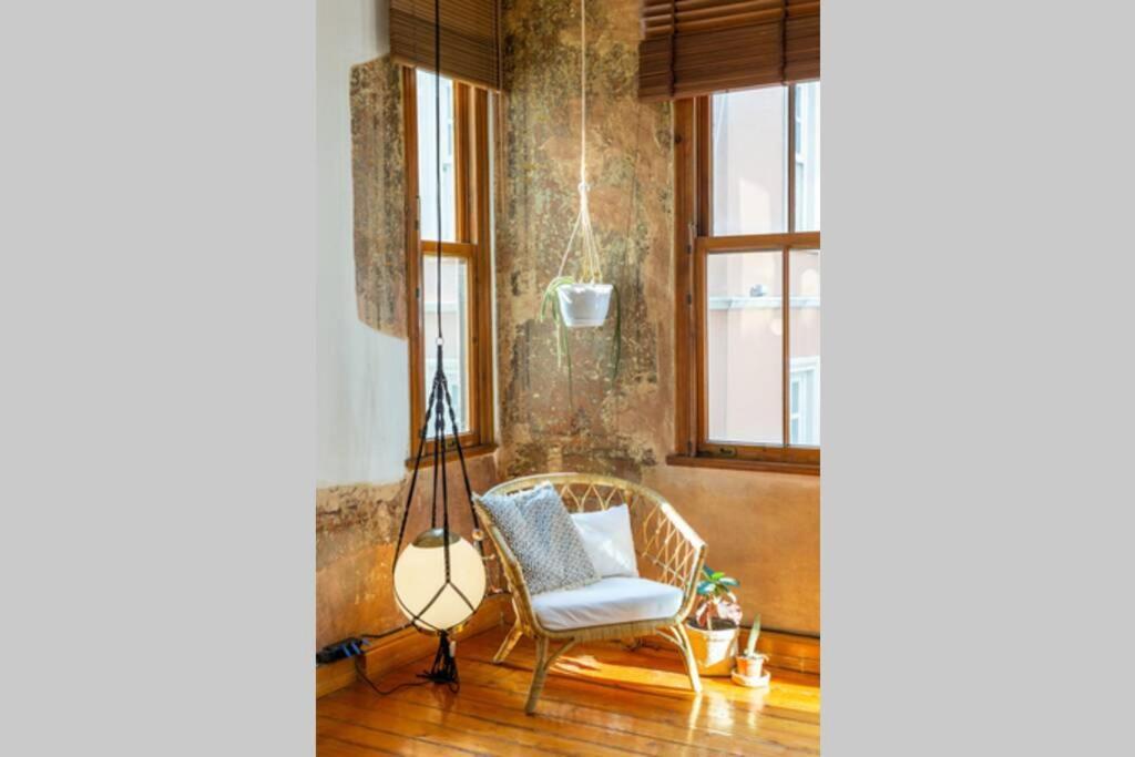 Sincere Istanbul Experience In Galata Area. Appartamento Esterno foto